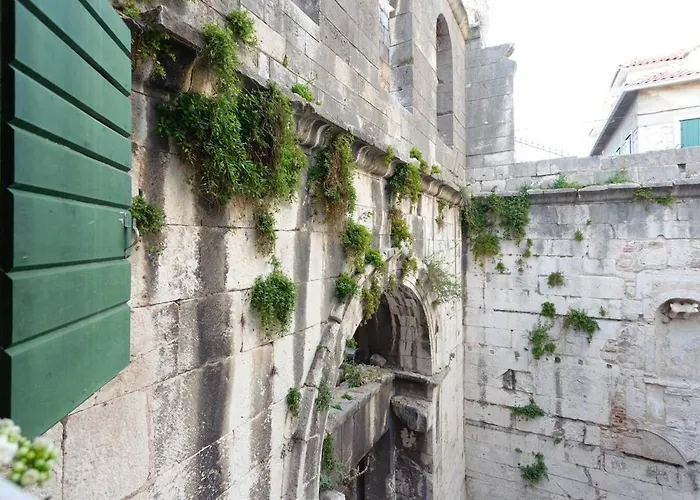 Palace Gates